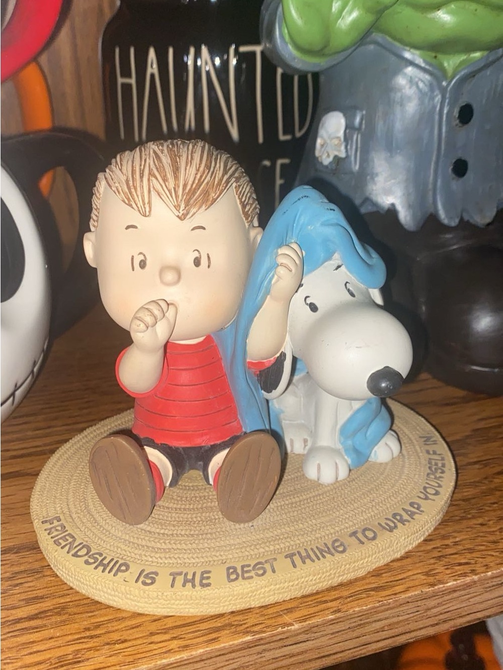 Peanuts Linus and Snoopy Friendship Figurine - Hallmark collection